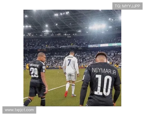 C罗15岁儿子赴皇马试训 或加盟U16梯队